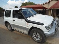 Mitsubishi Pajero / Shogun Snorkel Kit Wide Arch Version (92-98) 
